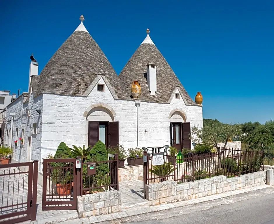 Grandi Trulli Bed & Breakfast