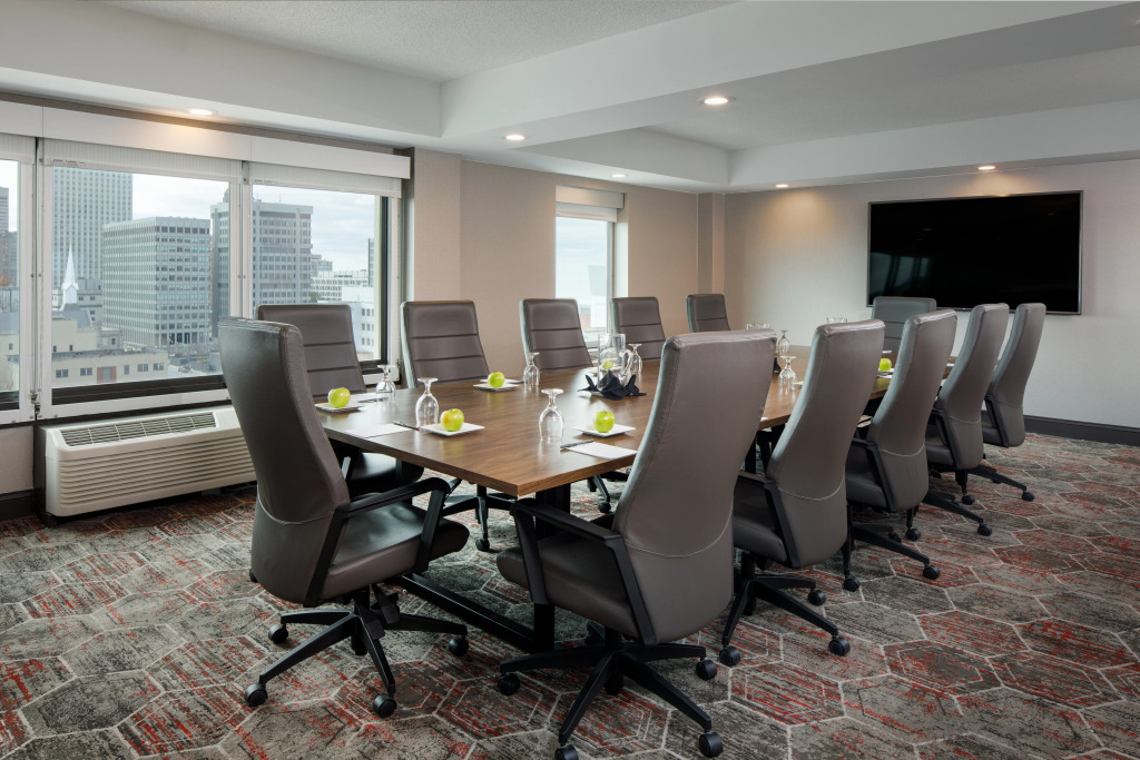 Crowne Plaza Memphis Downtown by IHG