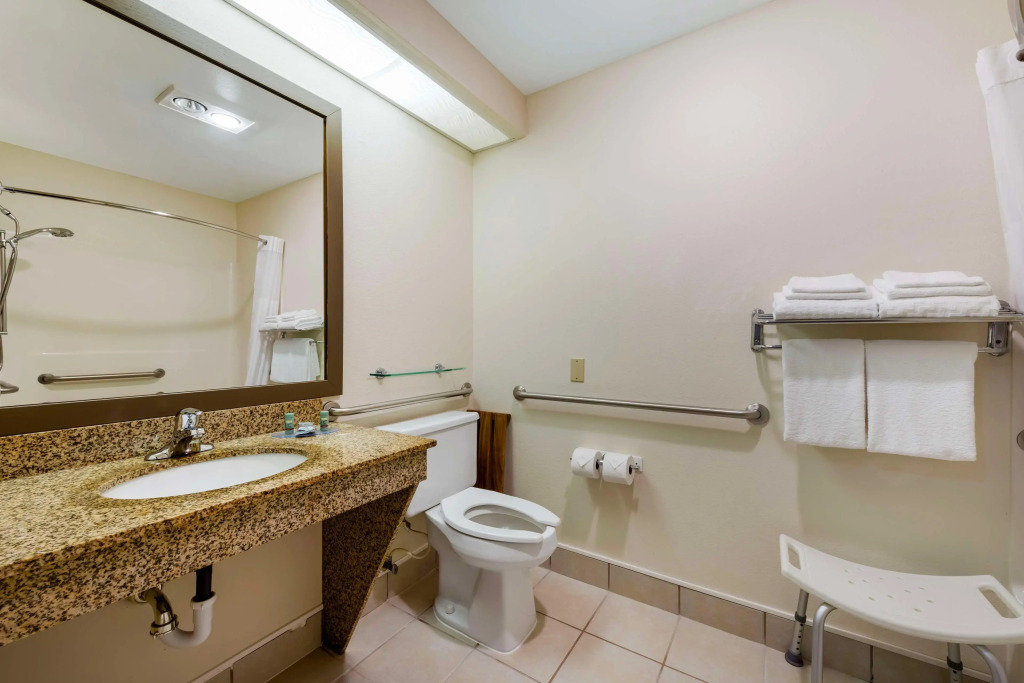 Best Western Spooner Riverplace