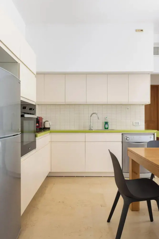 Diz 3 By TLV2rent