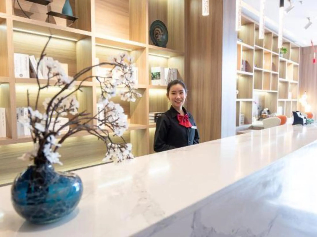 Superior Hotel (Taiyuan Changfeng Street)