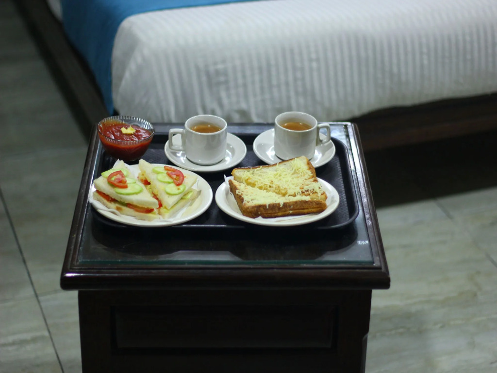 OYO 893 Hotel Seven