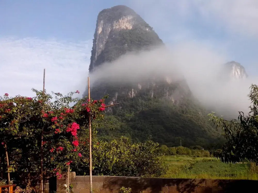 Yangshuo Pure Joy Resort