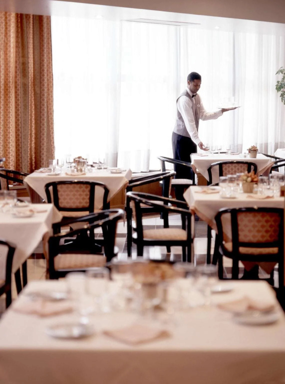 VIP Executive Suites do Marquês Hotel