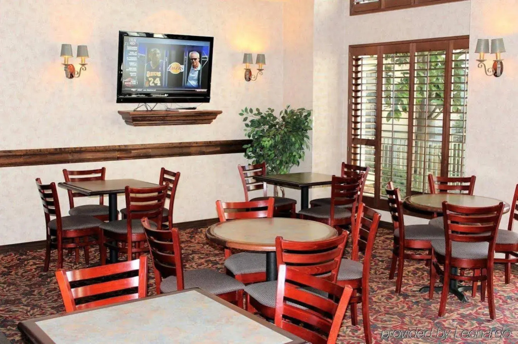 Hampton Inn and Suites Springdale