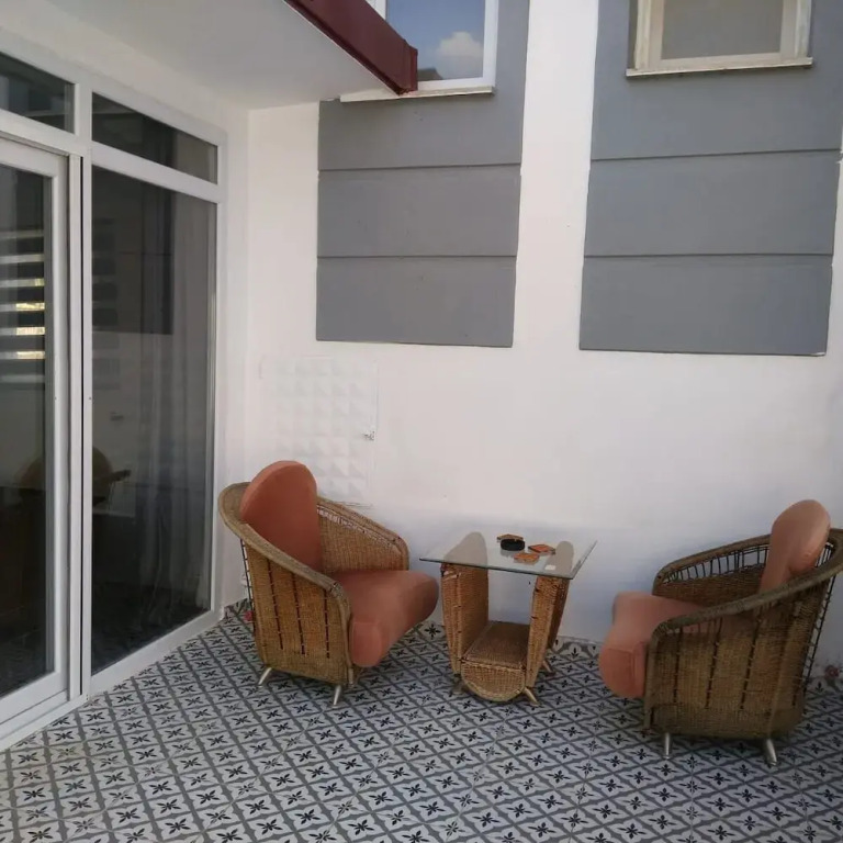 Paddys Apartments, Hisarönü