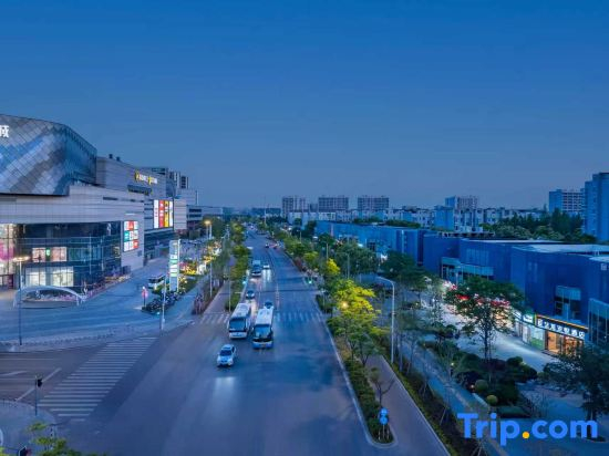 Yilong Anyue Hotel (Shanghai Gutang Road Subway Station Branch)