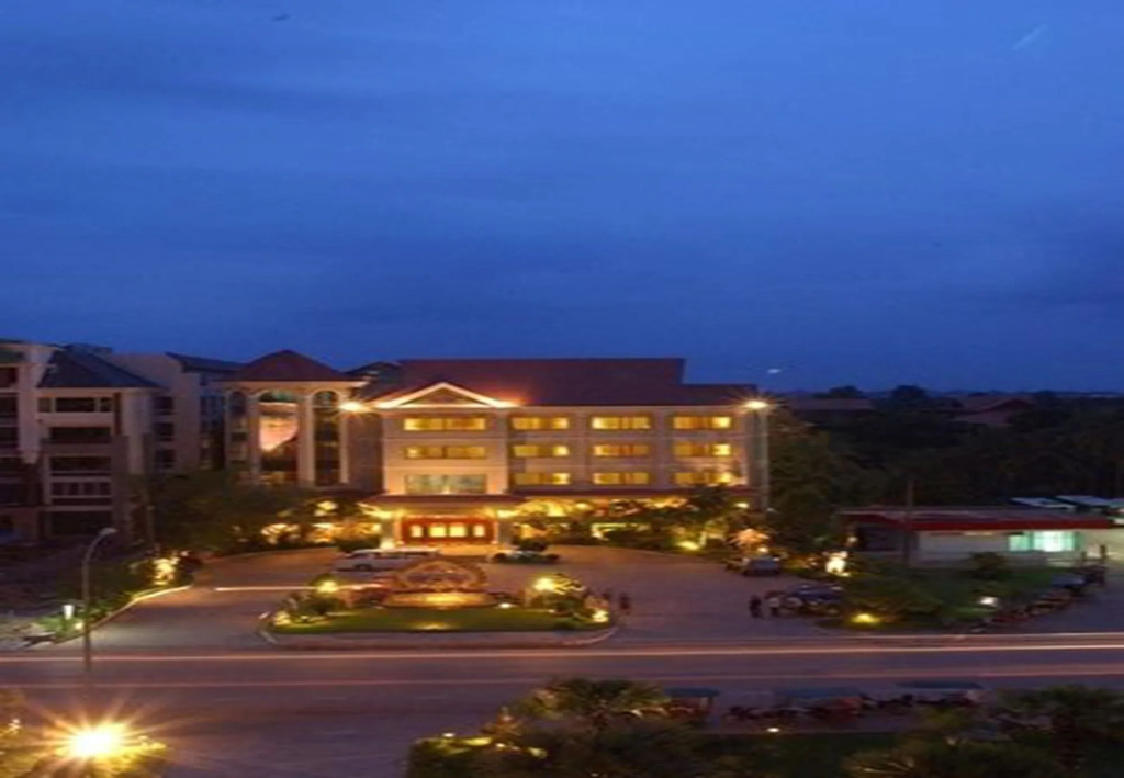 Monoreach Angkor Hotel
