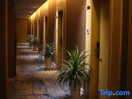 Xuancheng HuangYue Business Hotel