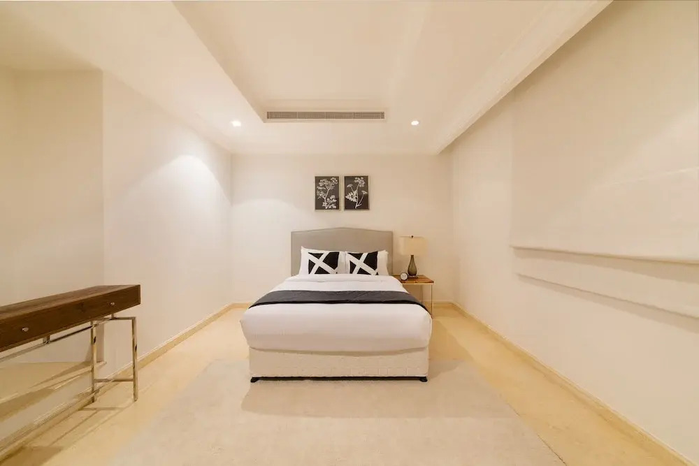 Maison Privee - Private Pool & Beach Access Villa with Cinematic Vws