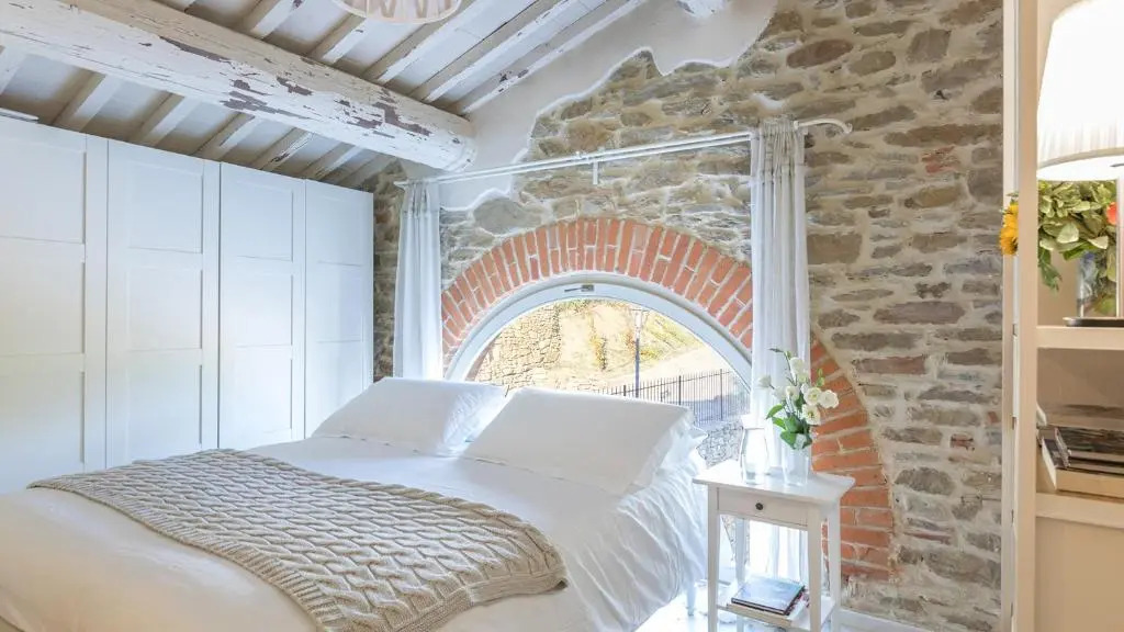 Torre Ginestre 12, Emma Villas