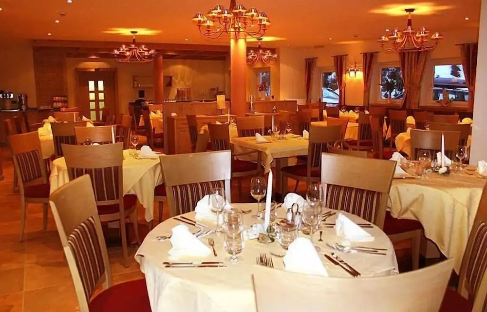 Hotel Alpin