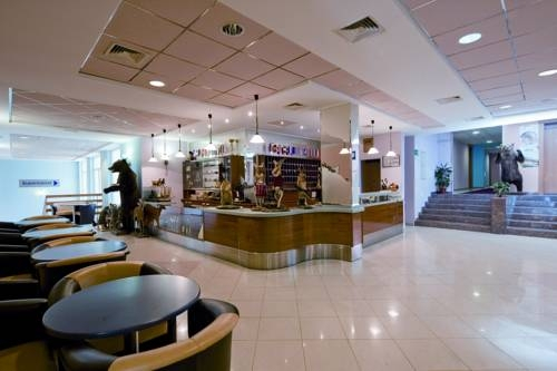 Hotel Macola
