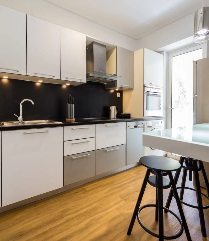 Elegant apartment - Vouliagmeni
