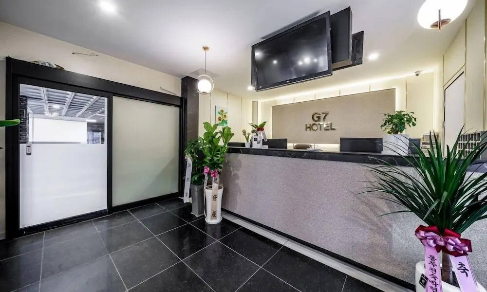 G7 Hotel