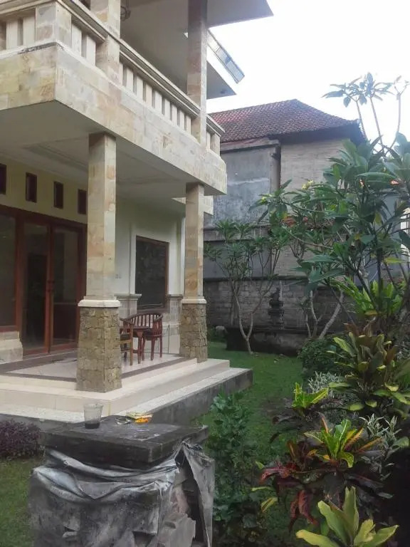 Dewi Ayu Accomodation