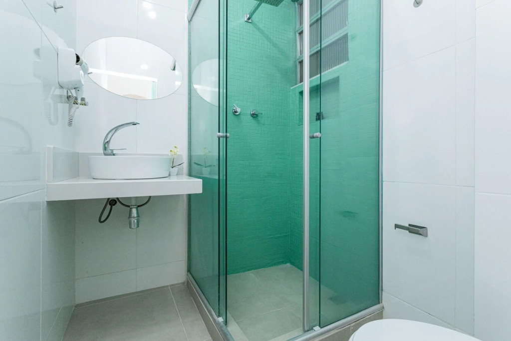 Studio A 60m Da Praia De Copacabana | As 76/810
