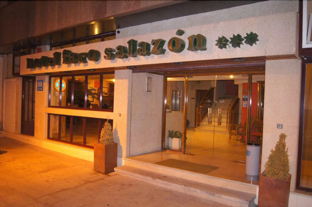 Hotel Faro Salazón