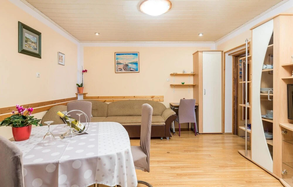 Awesome home in Senj with Jacuzzi, WiFi and 2 Bedrooms