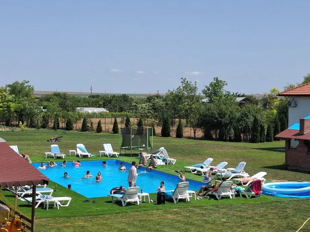 Paradiso Resort