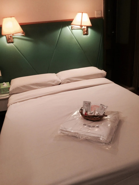 J Hotel