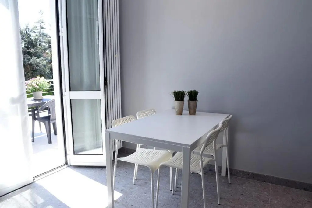 Central River Apartment
