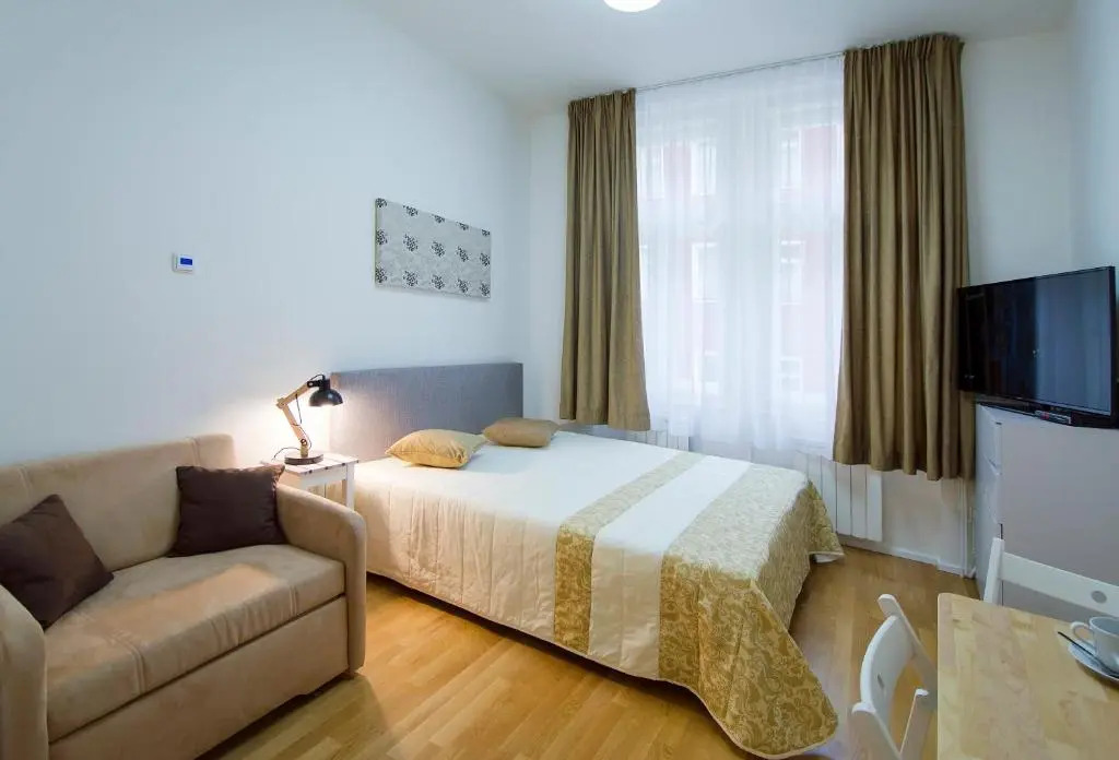 Modern apartment Pricna 4