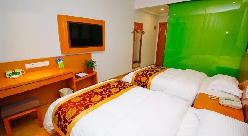 Vatica Anhui Liuan Shucheng County Taoxi Road Hotel