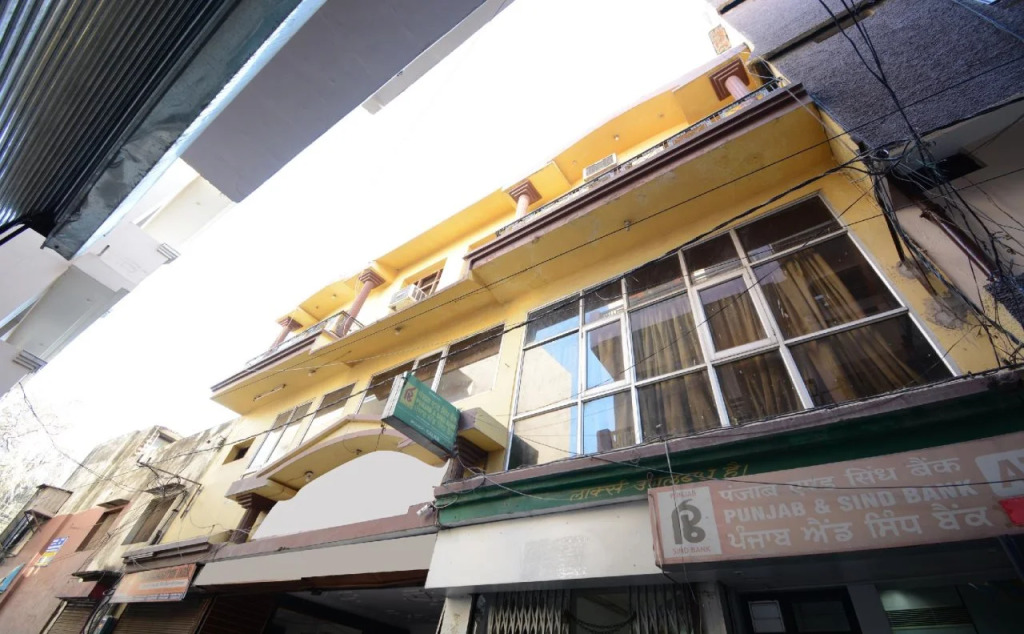 Hotel Kingsley By OYO Rooms