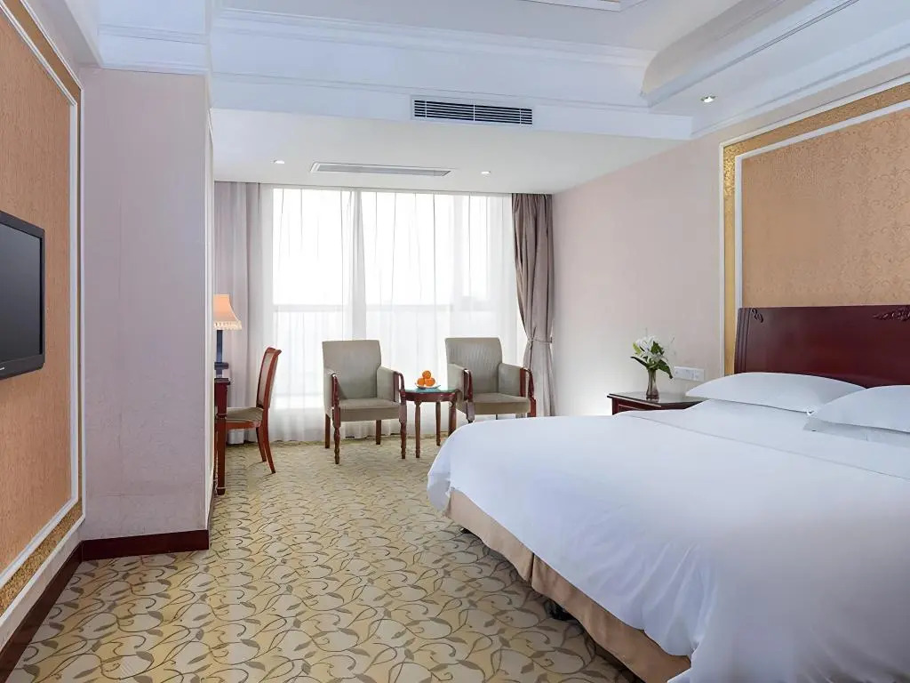 Vienna Hotel Shenzhen Songgang Yanchuan Road