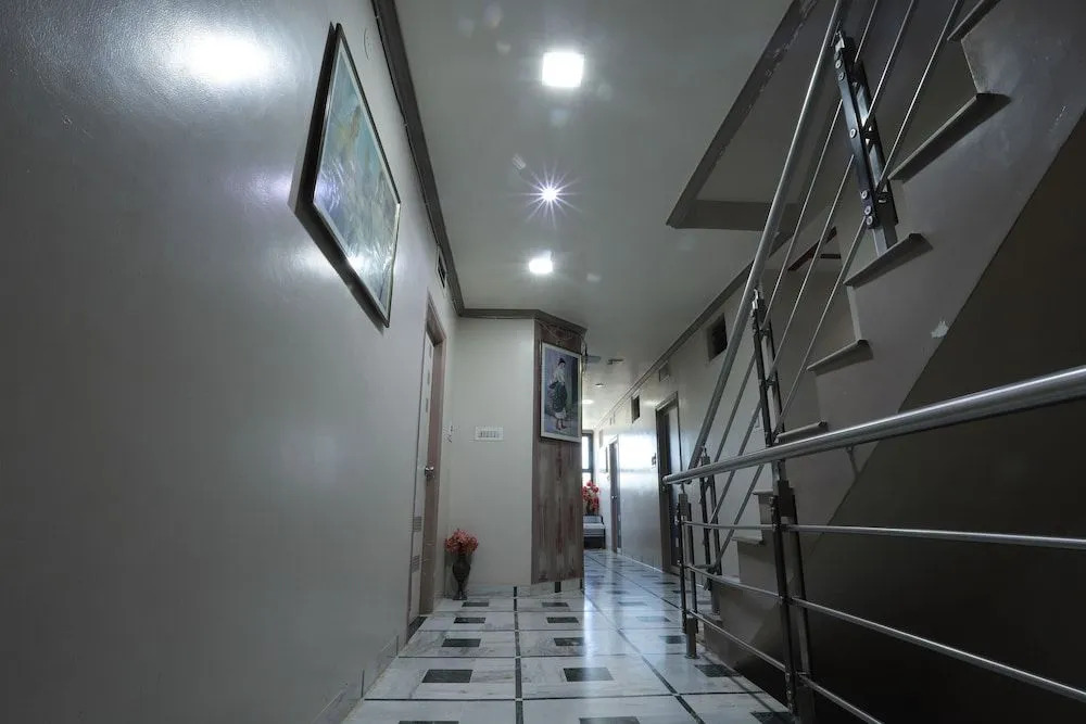 Hotel Darshan