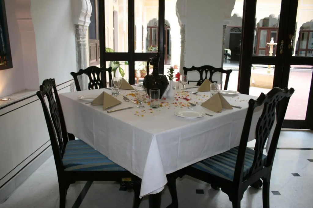Mahal Khandela-A Heritage Hotel In Jaipur City Center