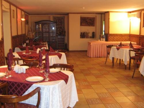 Dana Hotel