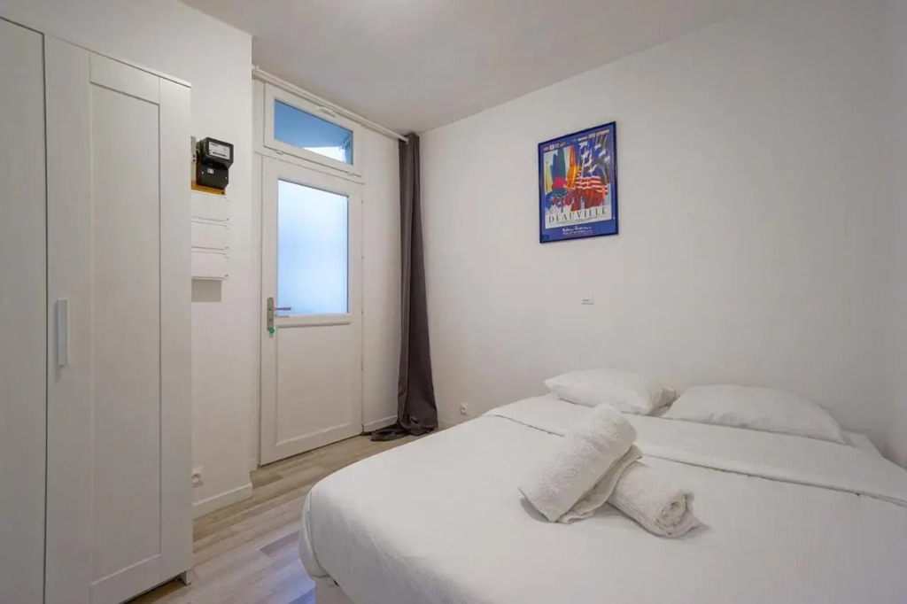 Beautiful bright studio near Montparnasse