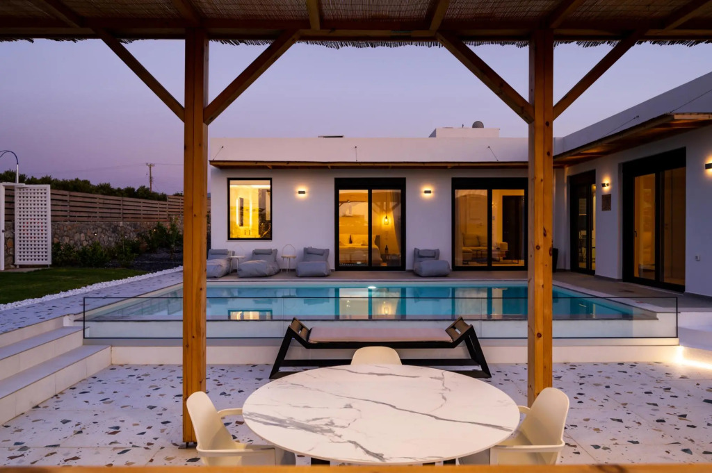 Sardines Luxury Villa 2