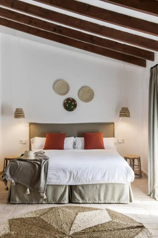 Curolla Petit Hotel
