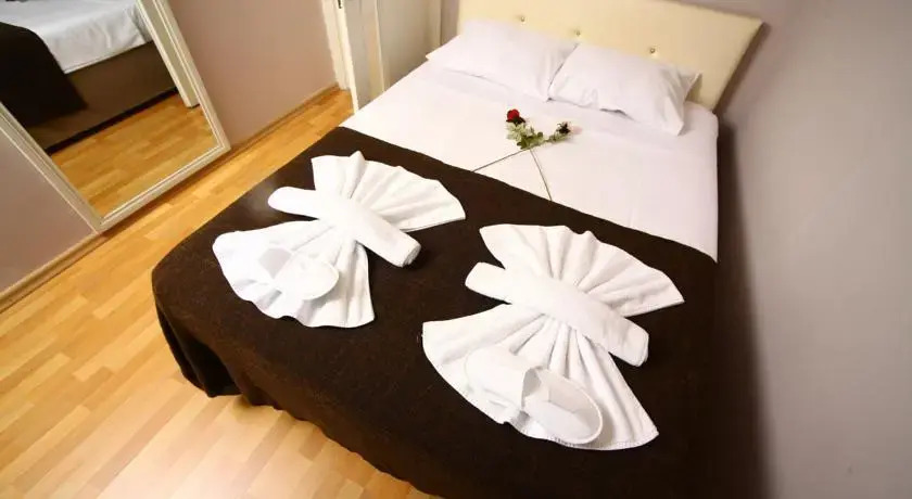 Rose Suites