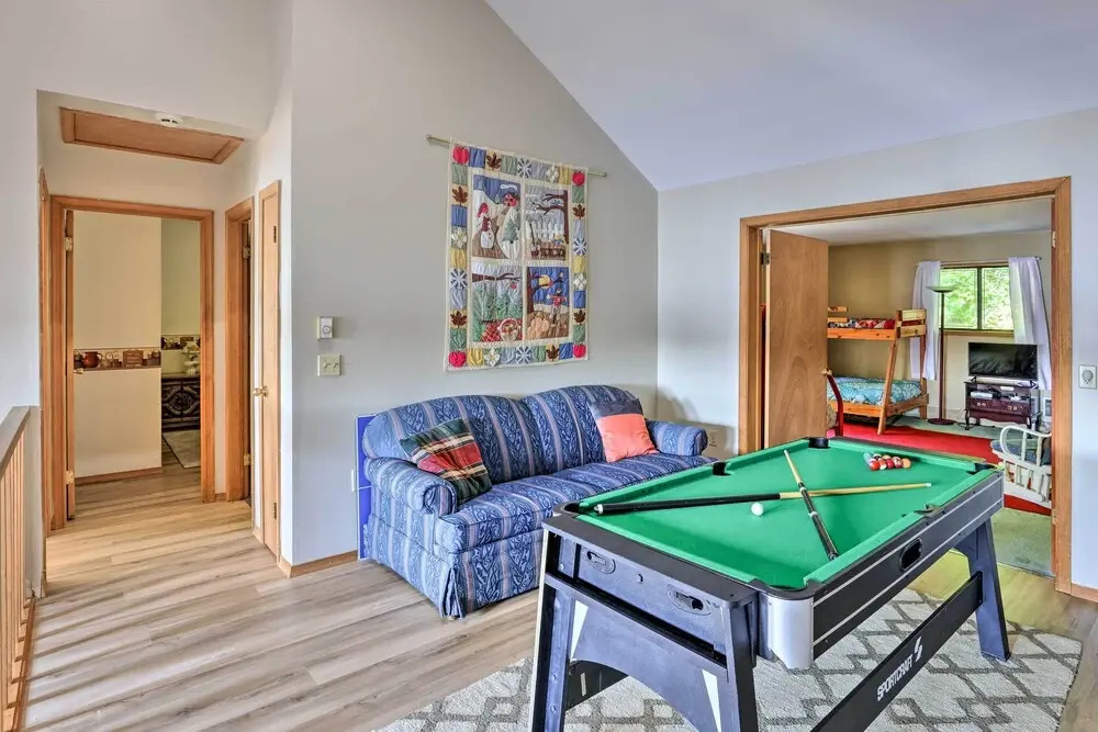 Lakefront Retreat w/ Dock & Yard in Tobyhanna!