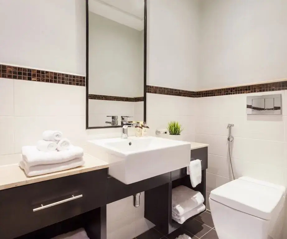 Frond D, Beachfront Villa, Palm Jumeirah - Mint Stay Homes