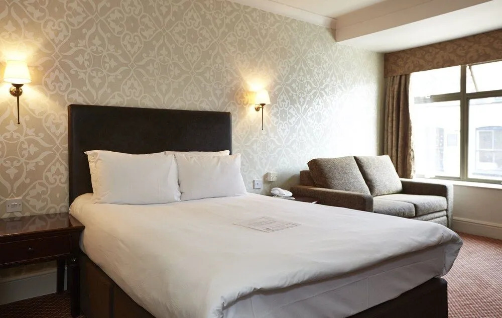 Ye Olde Talbot Hotel by Greene King Inns