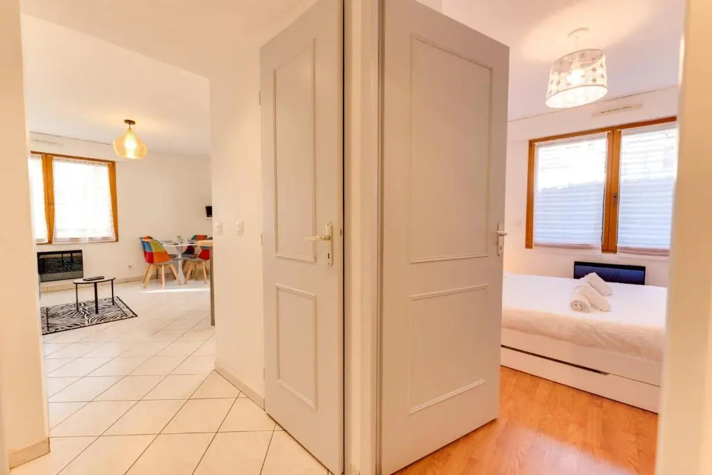 Villa Pasteur - Apartment for 4 pers by the Lake