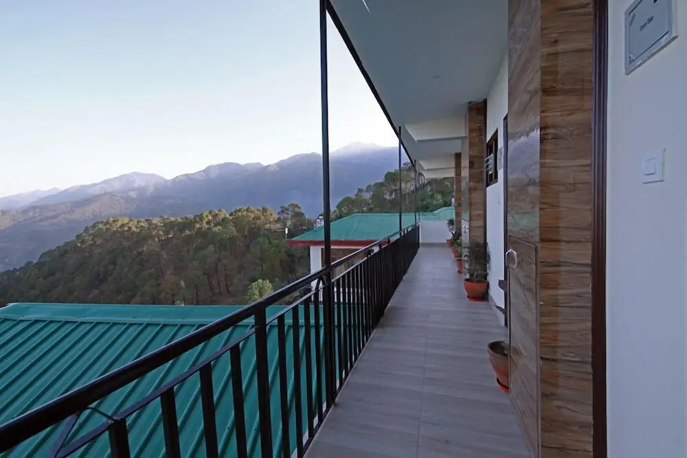 Hotel Harmony Blue Mcleodganj, Dharamshala