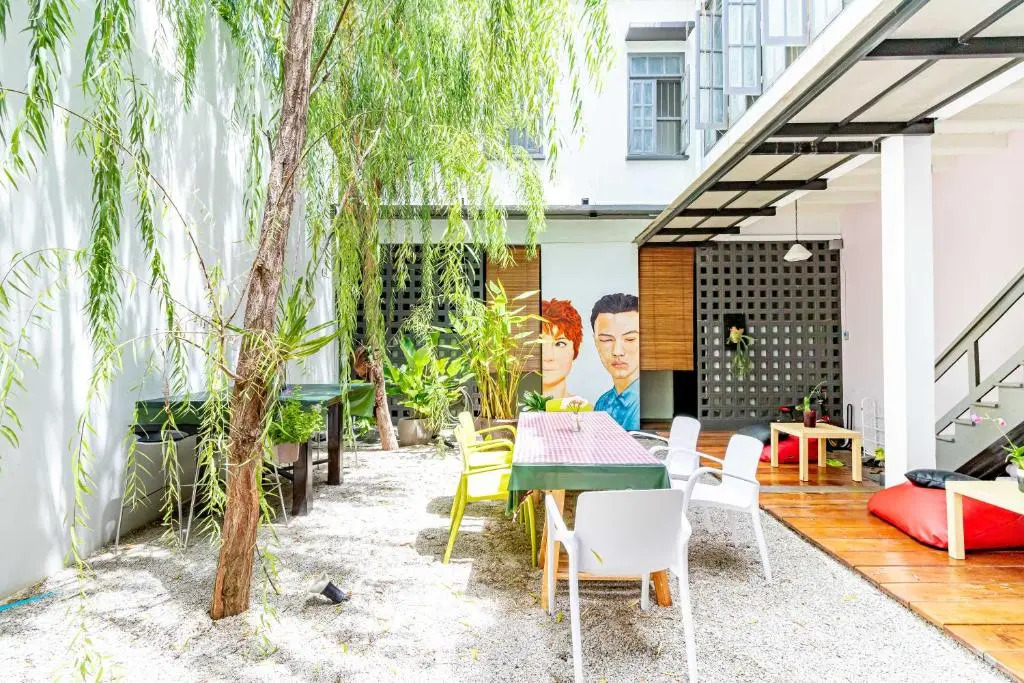 Yu Cafe Hostel