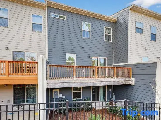 *Cary Spot Premium * + *Fenton, Downtown & RDU*