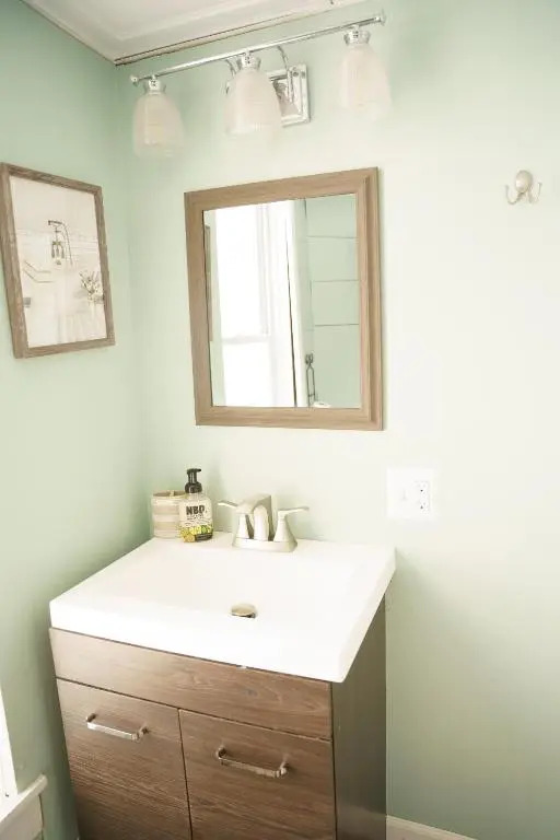 The Kelly House - 4 BR Historic Lodge - Downtown