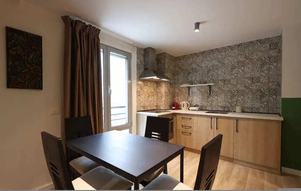 Grandstay Studios 103
