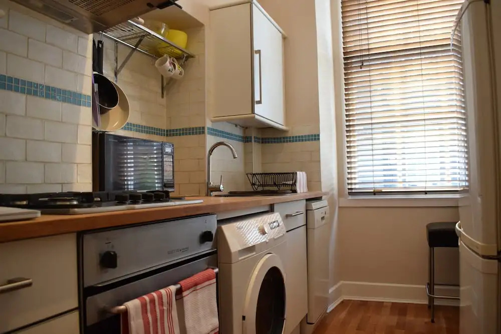 1 Bedroom River Side Flat