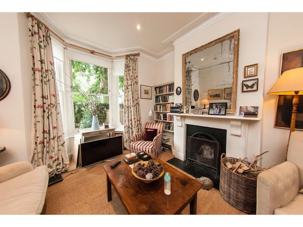 Bright and Homey House With Garden, for 5