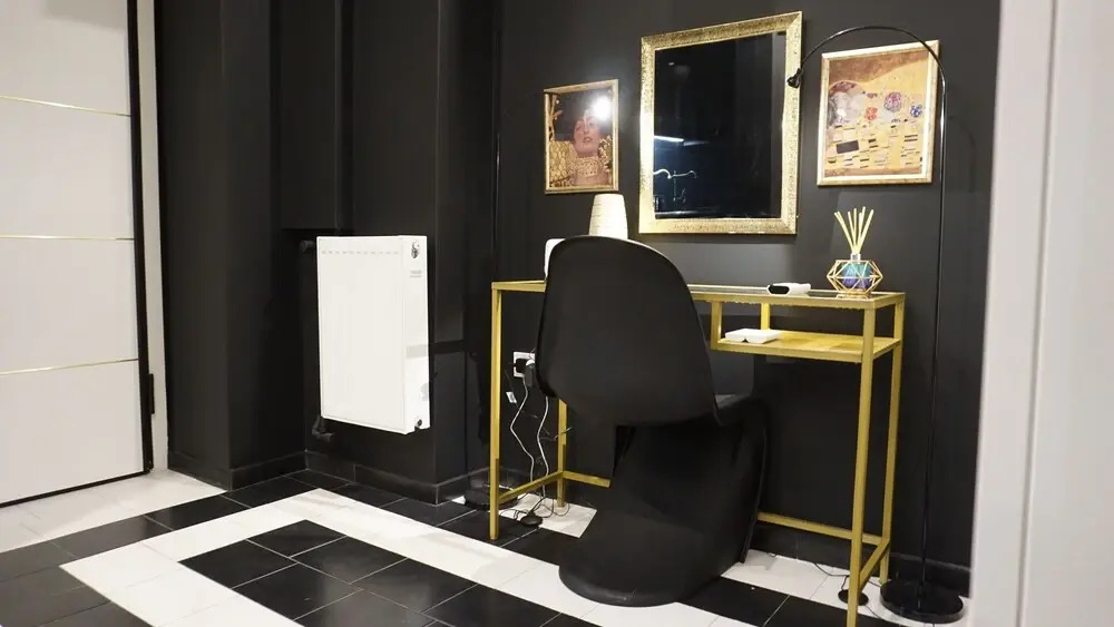 Exclusive Design Studio with Yard