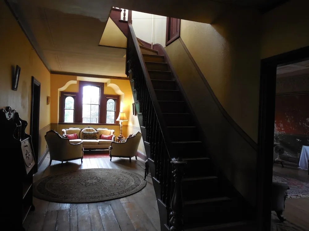 Proctor Mansion Inn
